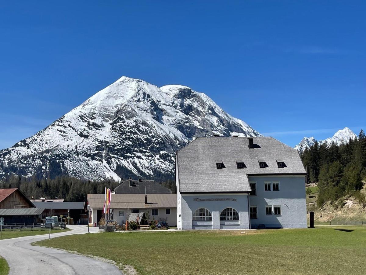 로이타쉬 Adlerhof 아파트 외부 사진